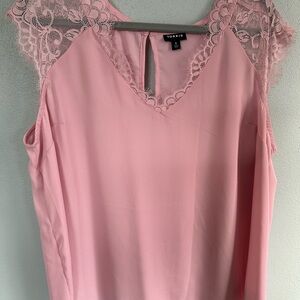 Sz 0 Torrid Pink Lace Cap-Sleeve Women's Top